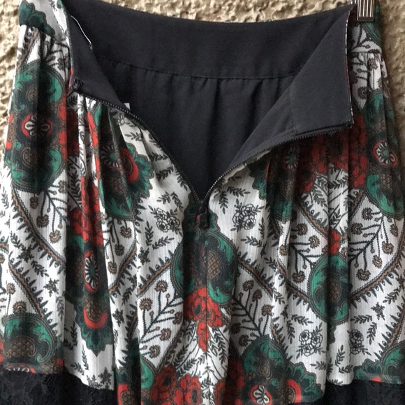 Alice + Olivia maxi skirt - Picture 8 of 13